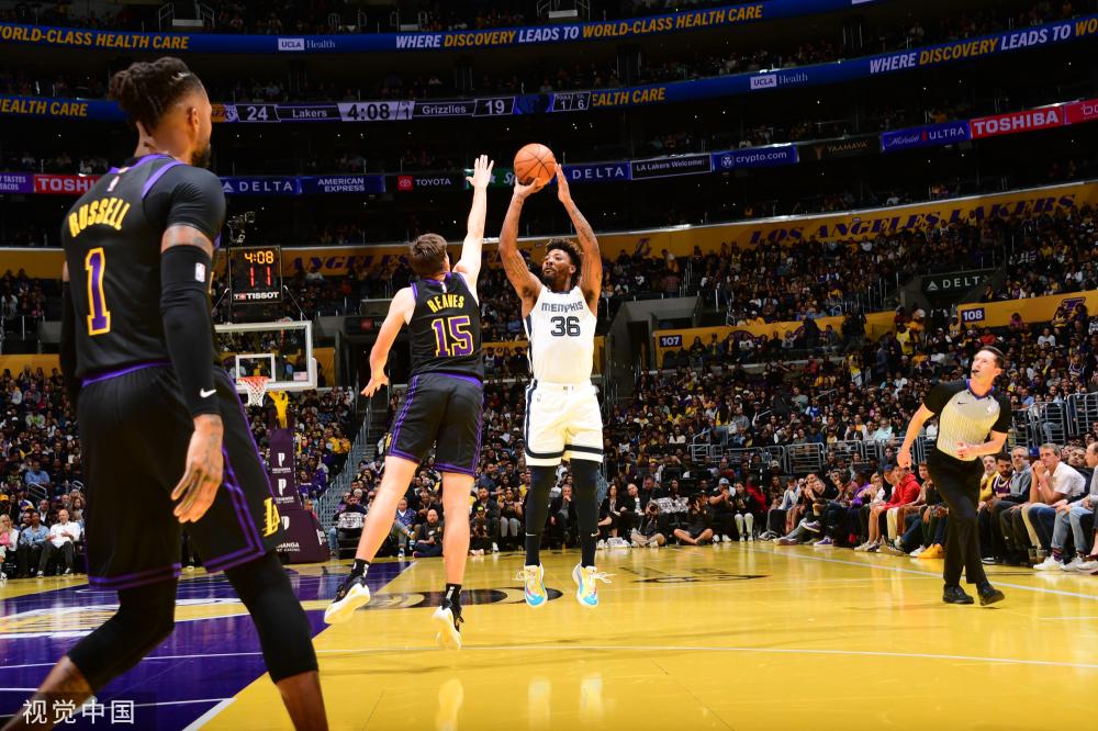 前锋球员 前锋球员