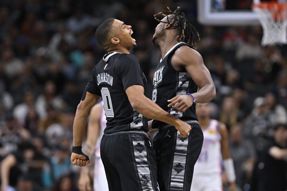 超龄球员常 超龄球员常